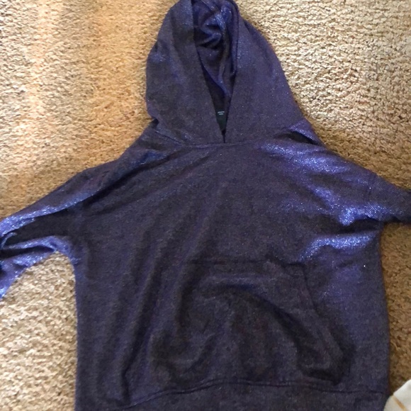 Kids size large t-shirt - Picture 3 of 5